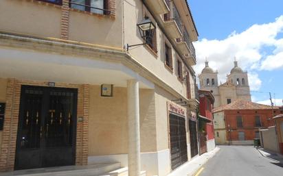 Außenansicht von Wohnung zum verkauf in Cigales mit Balkon