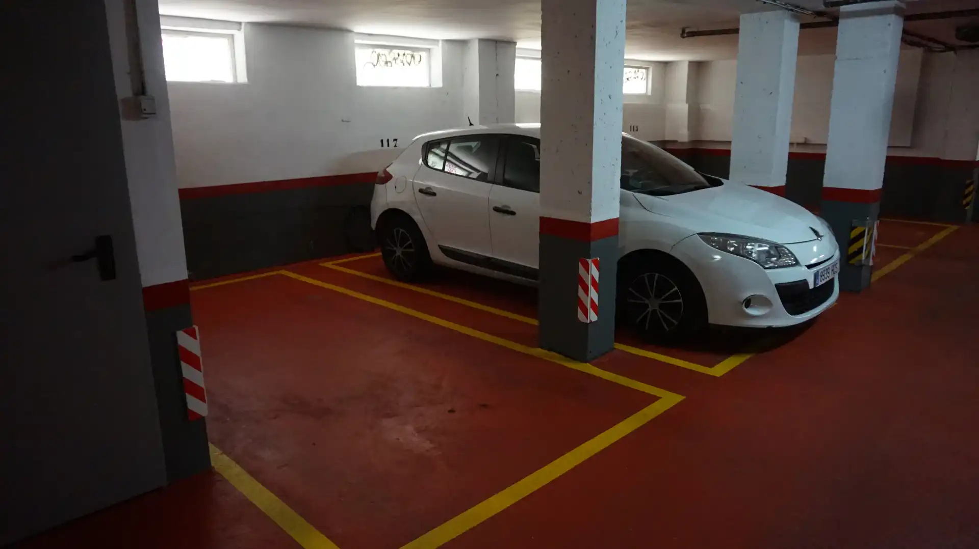 Aparcament de Pis en venda en Madrid amb Aire condicionat, Calefacció i Moblat