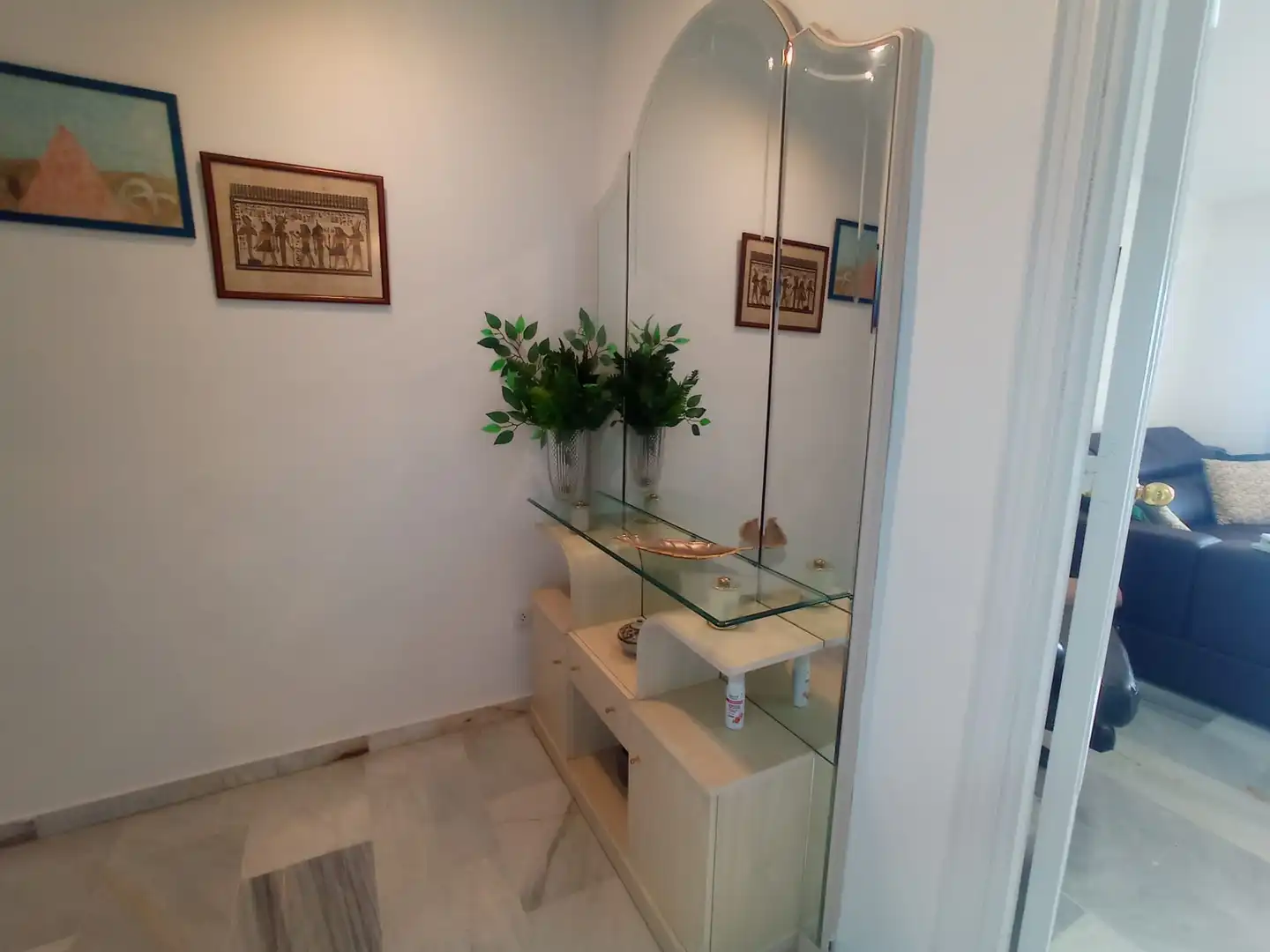 Wohnung zur Miete in Fuengirola mit Klimaanlage, Terrasse und Möbliert