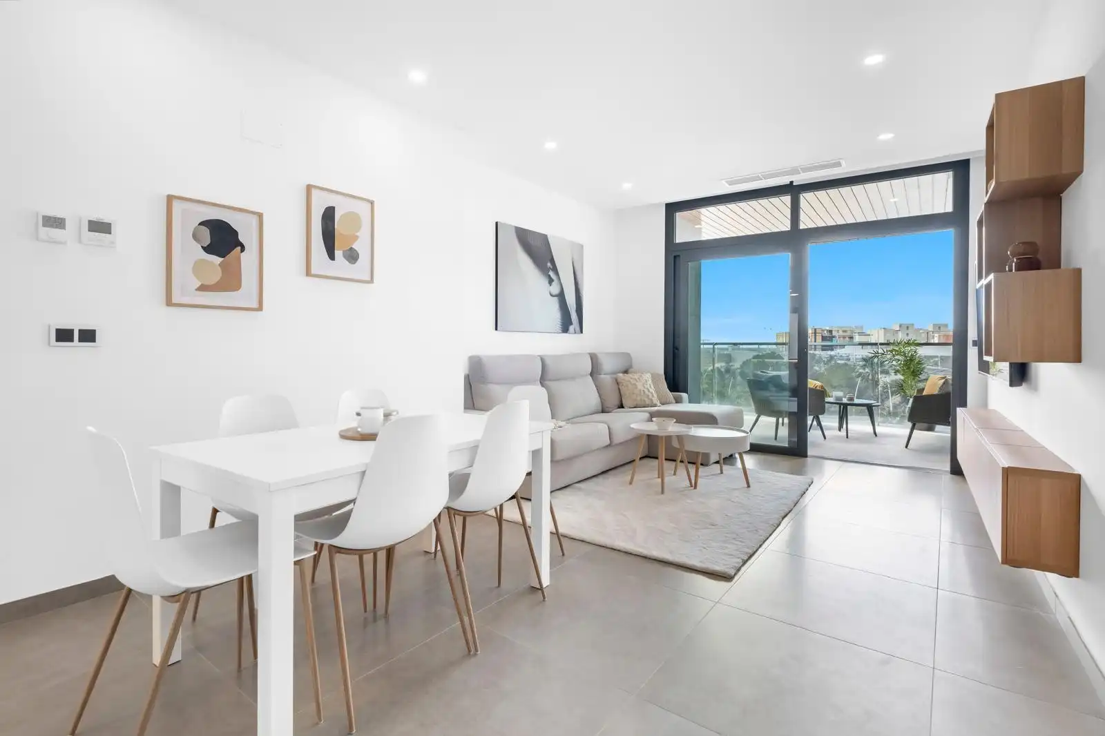 Apartamento con piscina en venta en Playa de Poniente, imagen 5