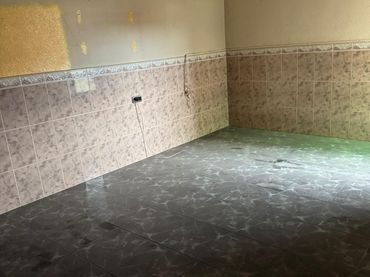 House for sale in Calle SANTA MARIA DE LA CABEZA