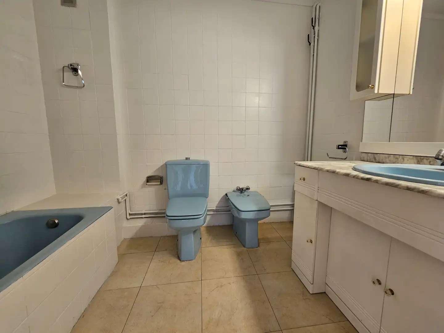 Badezimmer von Wohnung zum Verkauf in Terrassa mit Heizung und Balkon