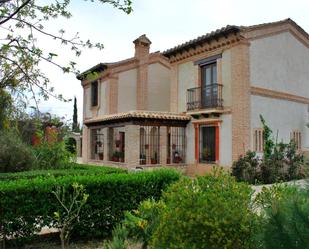 Vista exterior de Casa o xalet de lloguer en Crevillent amb Balcó