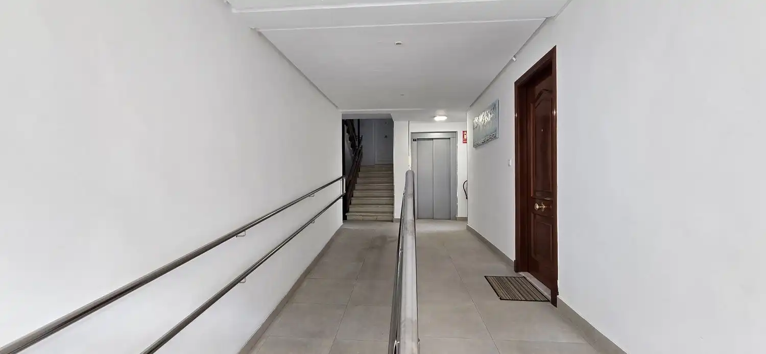 Wohnung mit Aufzug zum Verkauf in Avenida Reyes Católicos, imagen 17