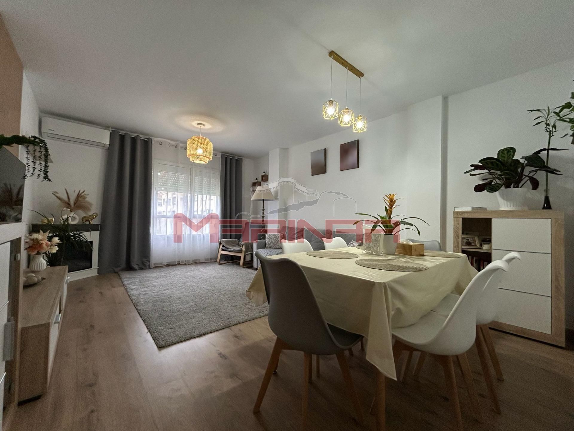 Sala de estar de Piso en venta en Illescas con Aire acondicionado, Calefacción y Trastero