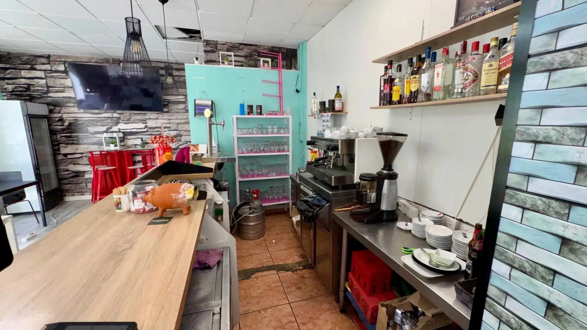 Cocina de Local de alquiler en Malgrat de Mar con Aire acondicionado y Amueblado