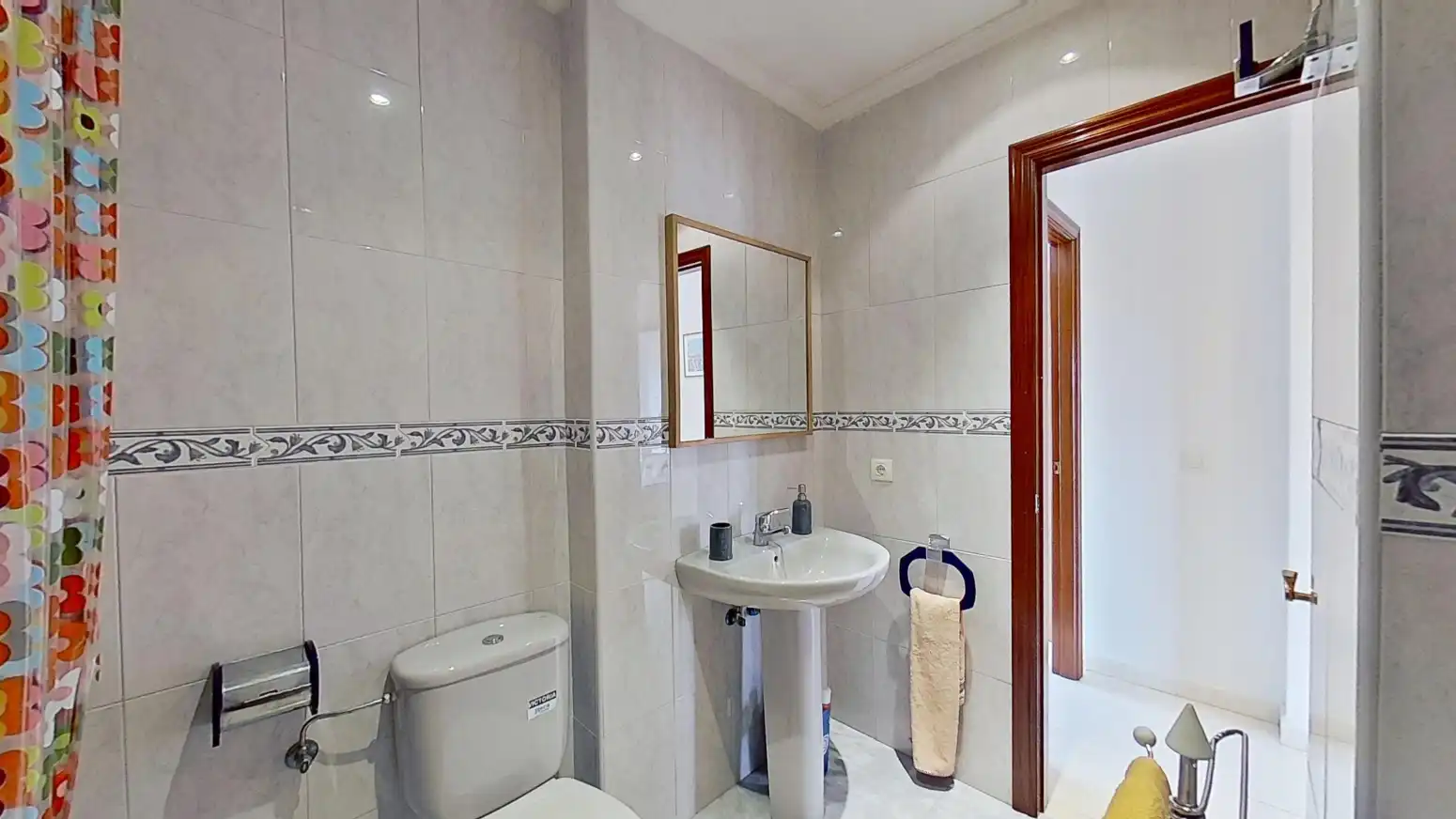 Baño de Piso en venta en Suances con Calefacción, Jardín privado y Terraza