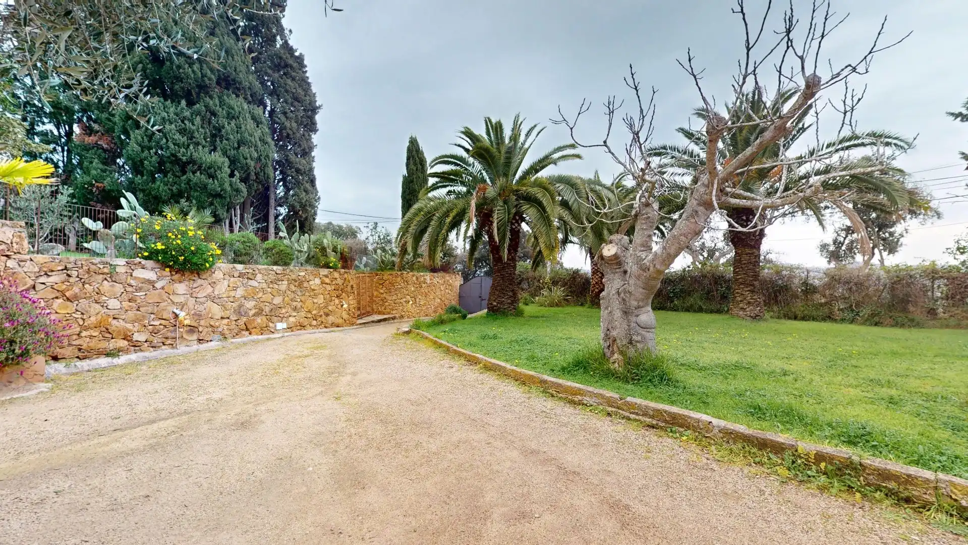 Maison rustique avec jardin à vendre à Mont-ras, imagen 9