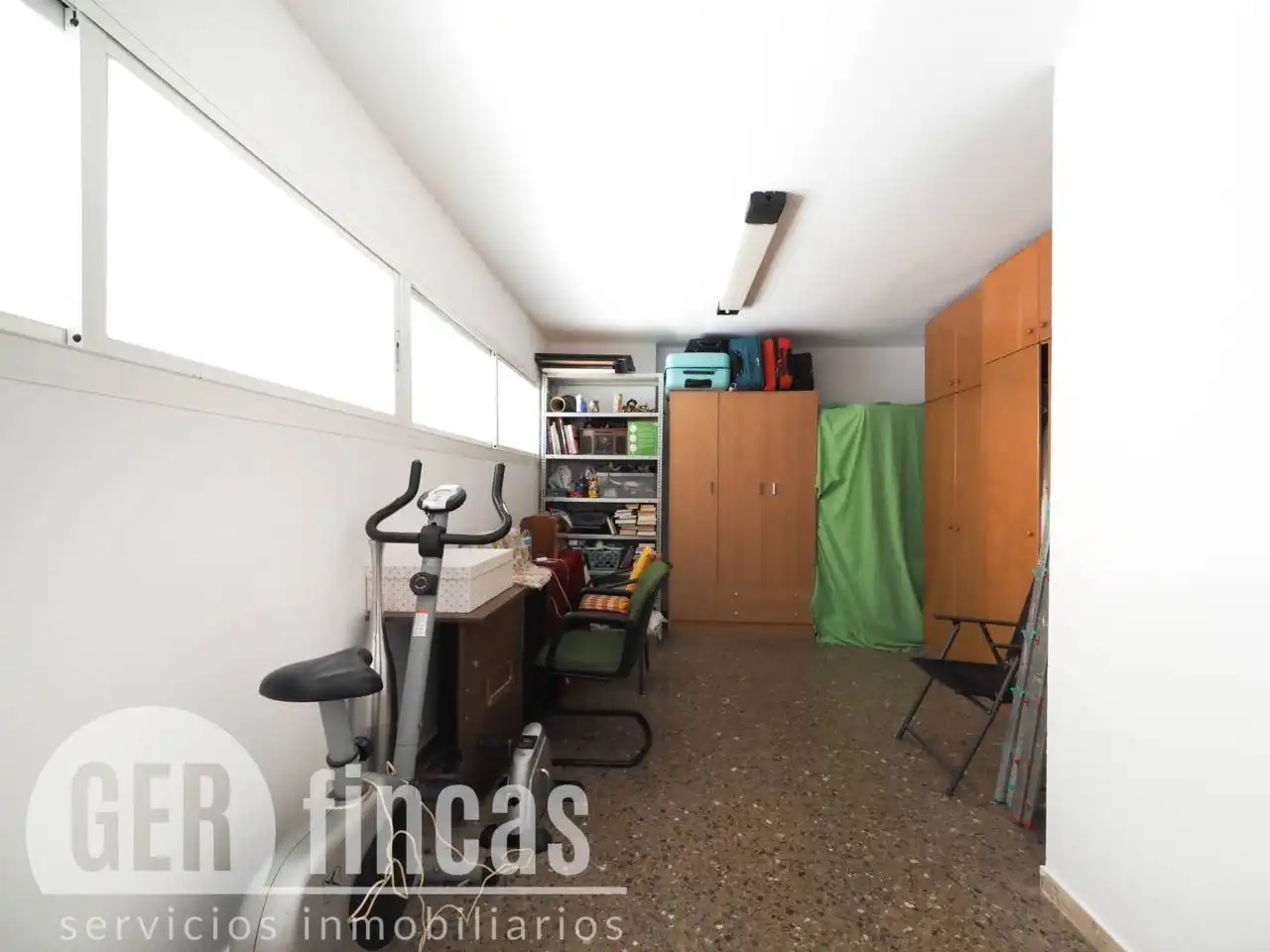 Business premises for sale in Calle Violinista Vellsolà, imagen 11