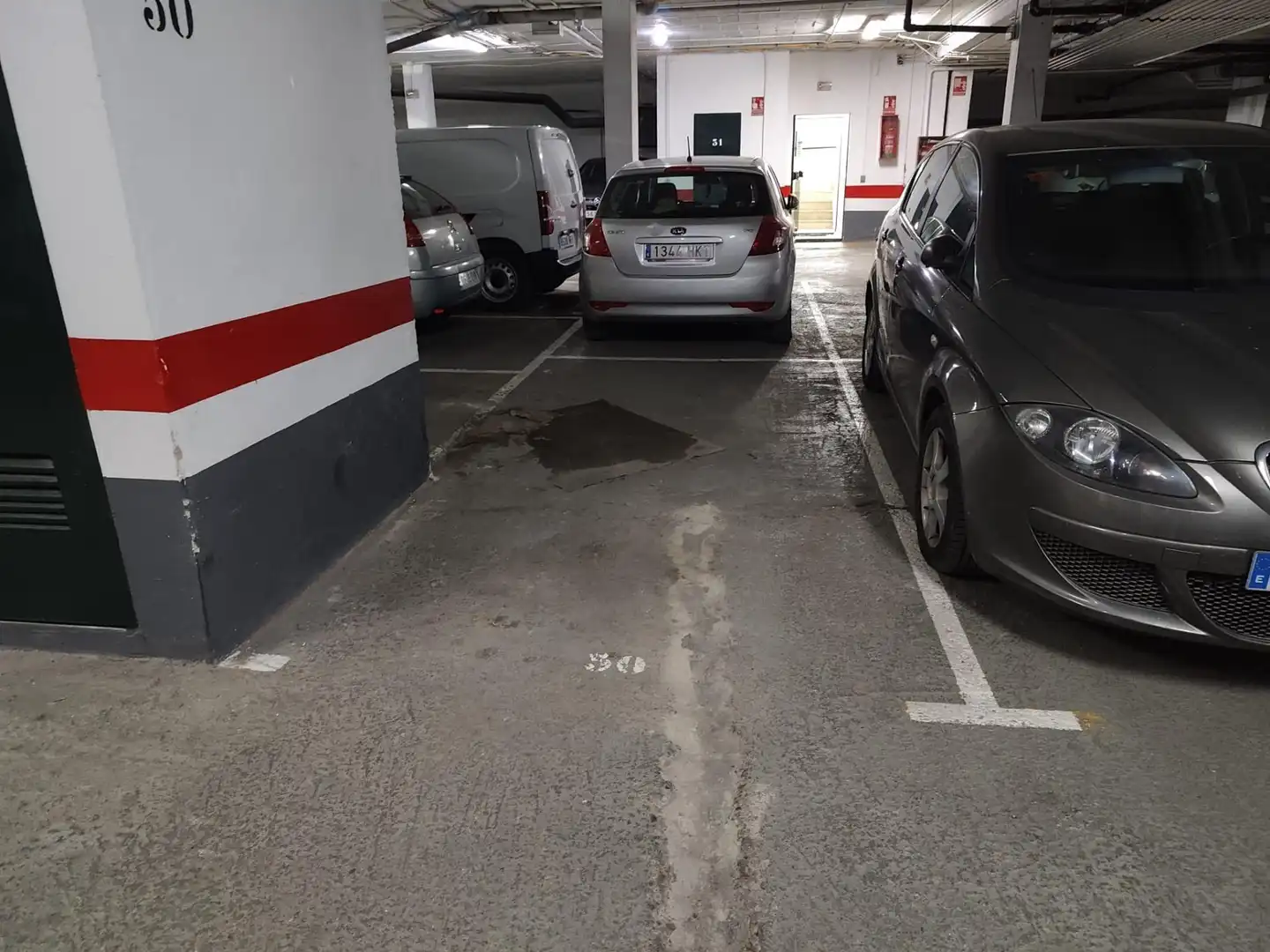 Parking of Attic for rent in Sevilla  with Air Conditioner and Furnished