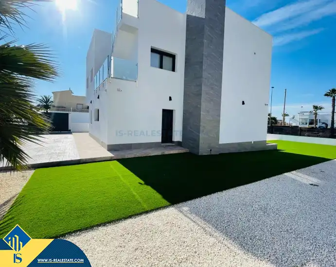 Villa mit Pool zum Verkauf in Nueva Torrevieja - Aguas Nuevas, imagen 2
