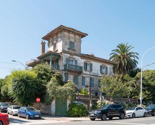 Exterior view of House or chalet for sale in A Coruña Capital   with Terrace and Balcony