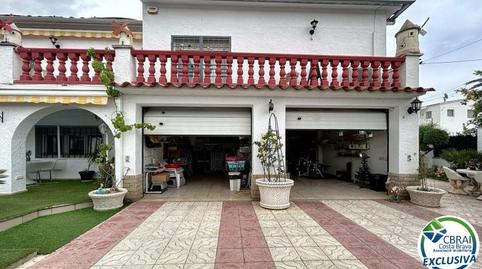 Foto 2 de Casa adosada en venda a Montgrí, Empuriabrava