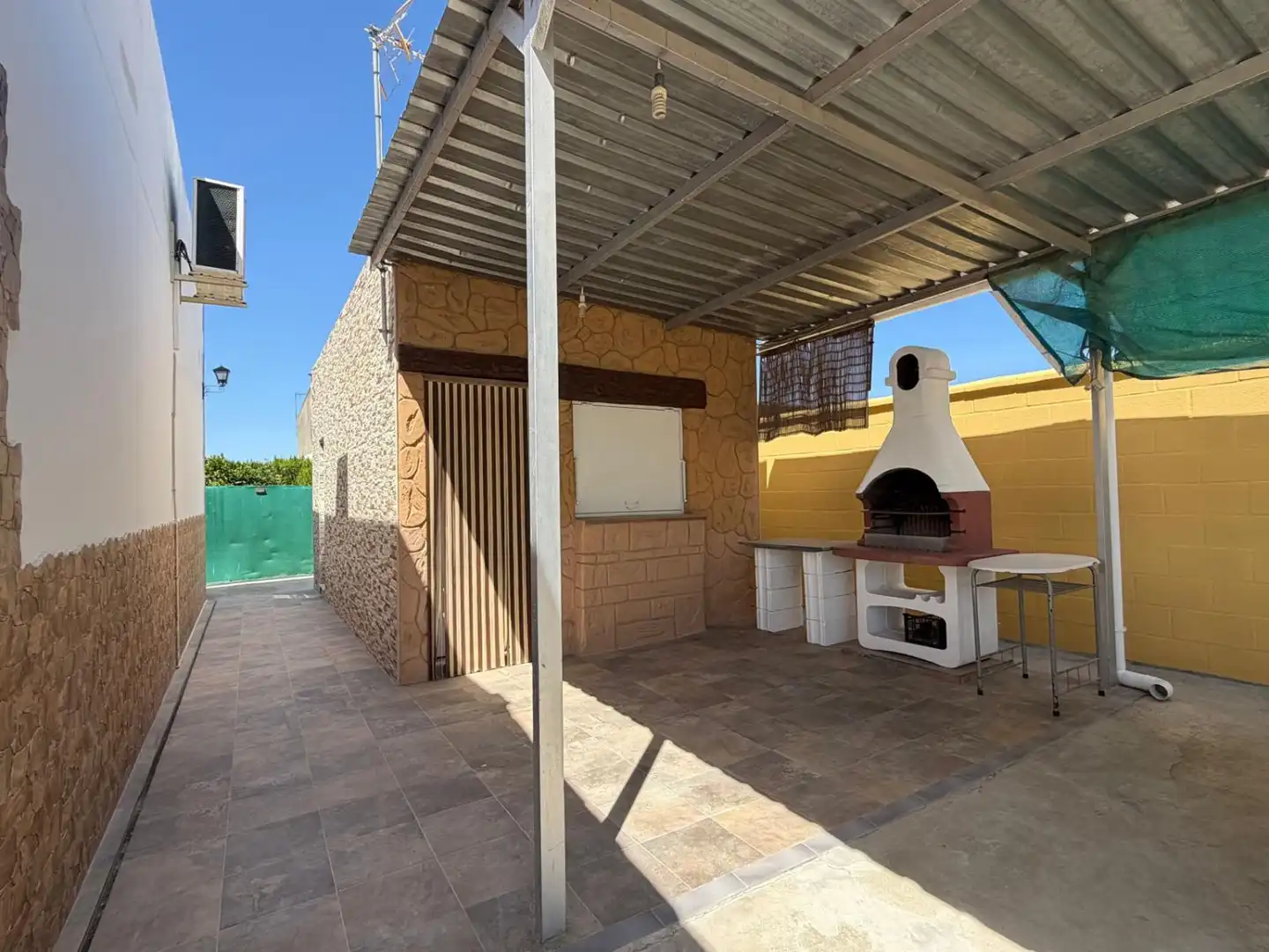 Terrassa de Casa o xalet en venda en Los Palacios y Villafranca amb Piscina