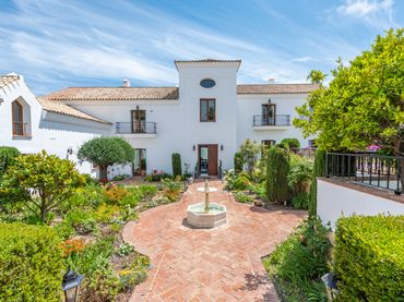Casa amb piscina en venda a Sotogrande Alto