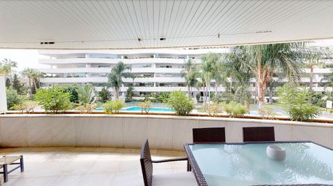 Foto 2 de Apartament en venda a N/a, -1, La Dama de Noche - La Alzambra, Marbella