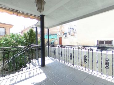 Chalet en venta en Calle Antonio Machado