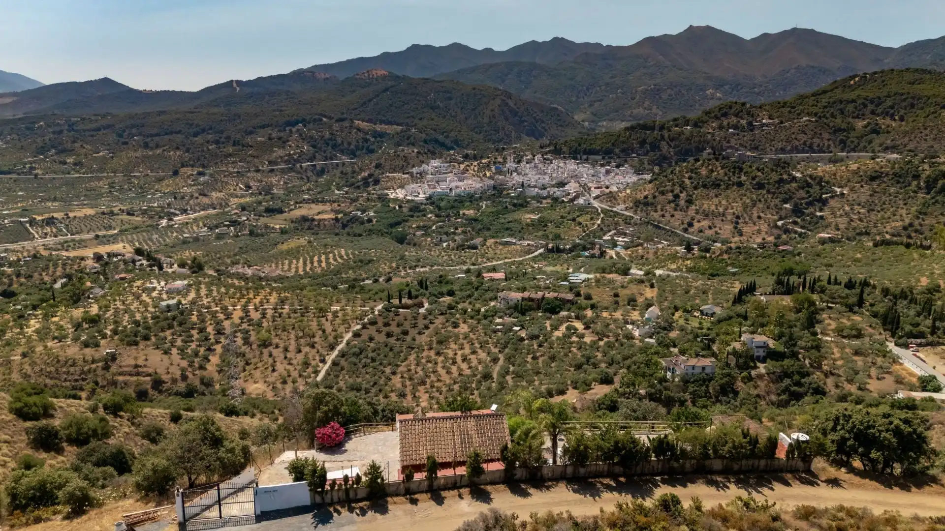 Vista exterior de Finca rústica en venta en Monda con Aire acondicionado y Piscina