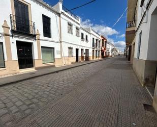 Vista exterior de Casa o xalet en venda en La Puebla de Cazalla amb Terrassa