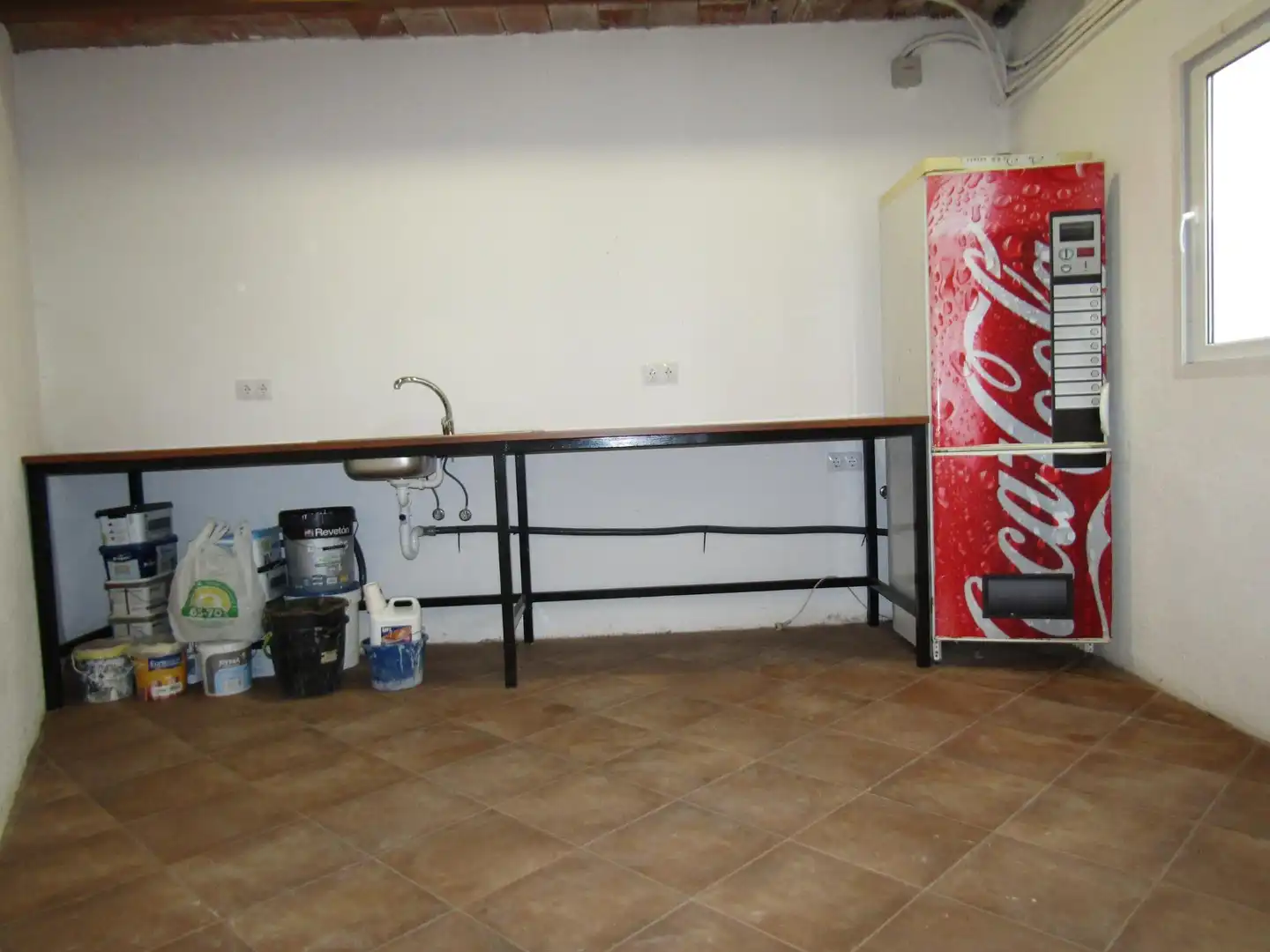 Cuina de Casa o xalet en venda en Sant Hipòlit de Voltregà amb Terrassa i Balcó
