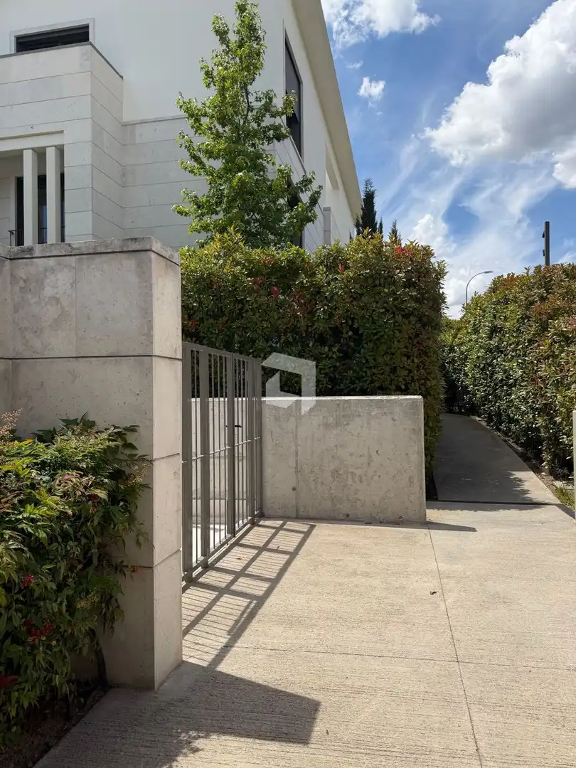 Vista exterior de Ático en venta en Madrid con Aire acondicionado, Calefacción y Parquet