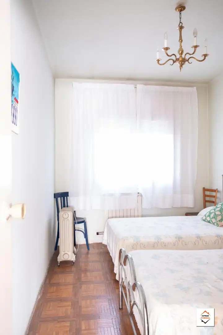 Habitación de Casa o chalet en venta en San Mateo de Gállego con Aire acondicionado, Calefacción y Trastero
