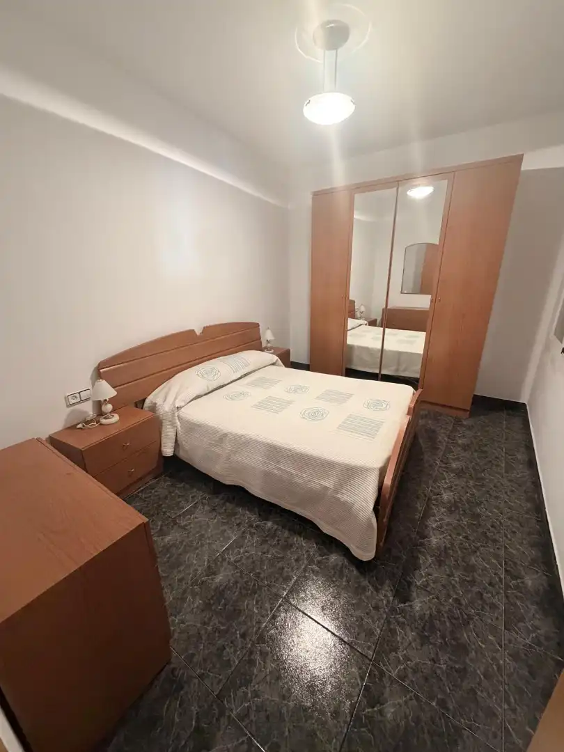 Dormitori de Casa o xalet en venda en Casasimarro amb Terrassa, Traster i Moblat