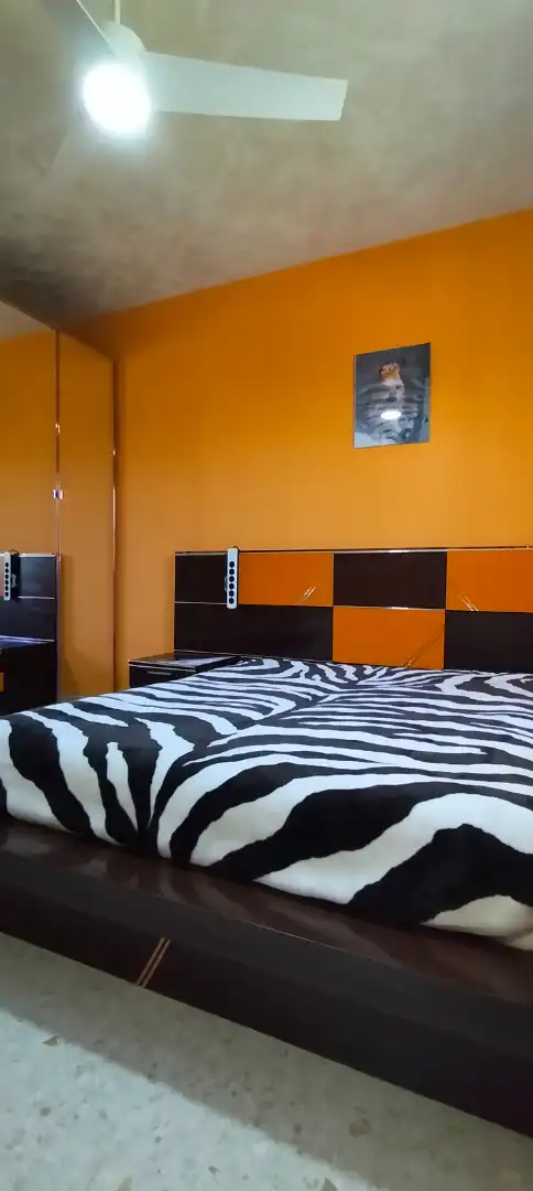 Habitación de Piso en venta en Sevilla con Terraza, Horno y Lavadora