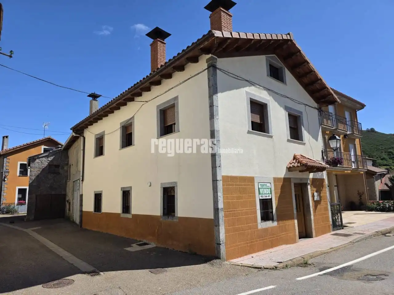 Vista exterior de Casa o chalet en venta en Burón