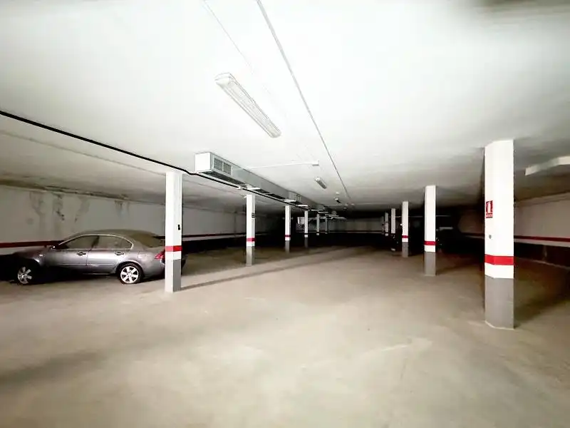 Industrial building for sale in Villares de la Reina, imagen 16