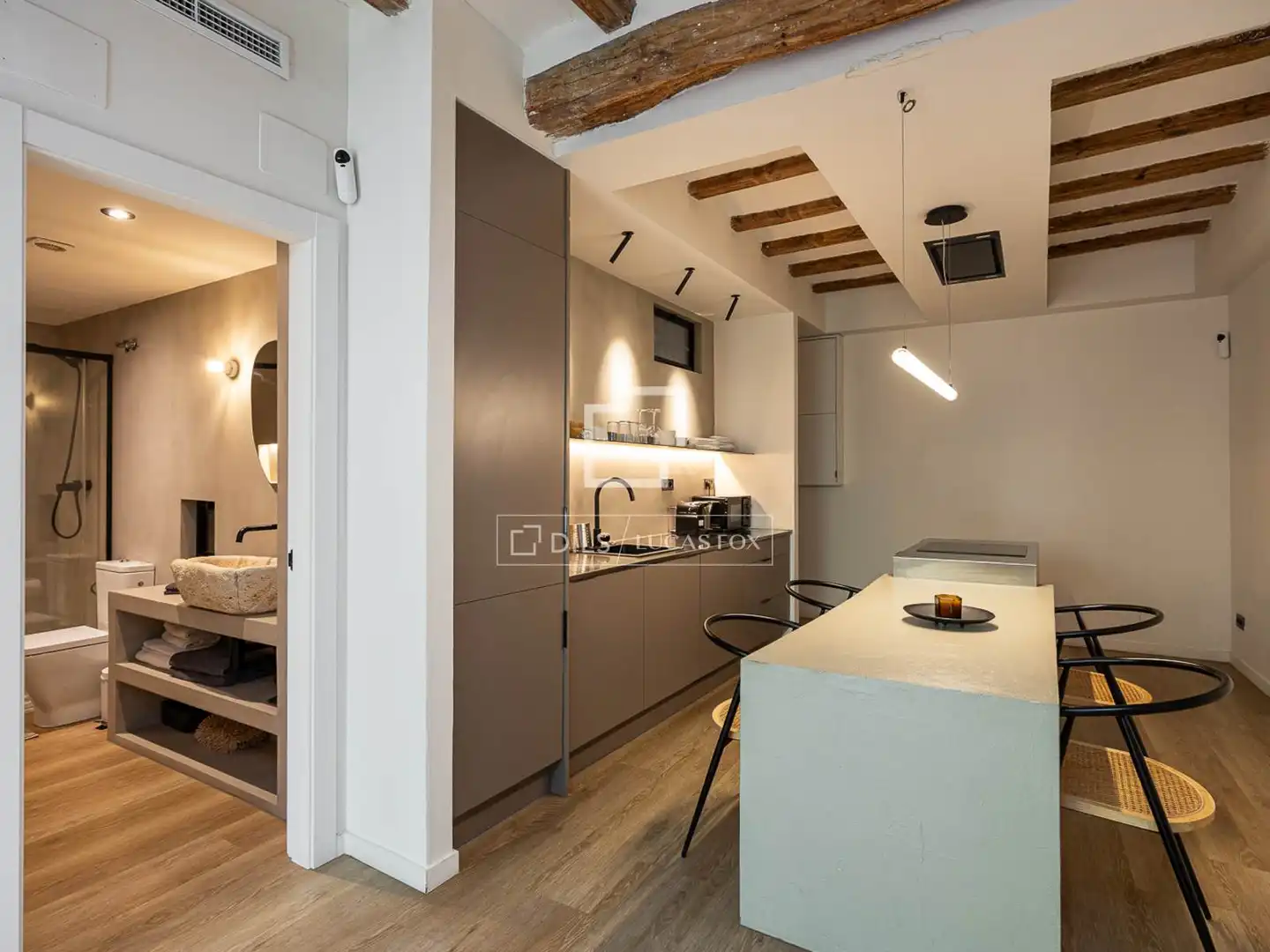 Cocina de Piso en venta en Barcelona con Aire acondicionado, Calefacción y Terraza