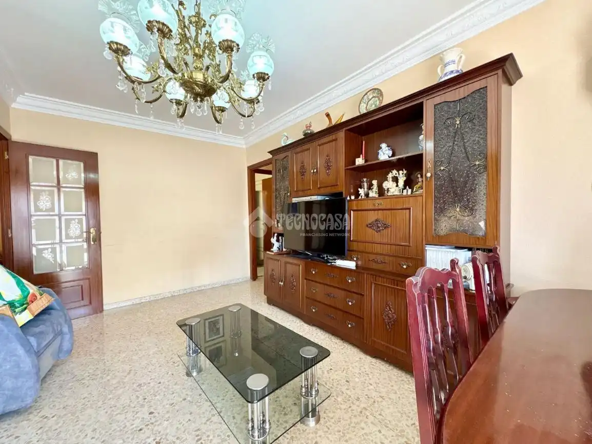 Sala de estar de Piso en venta en Sevilla con Aire acondicionado