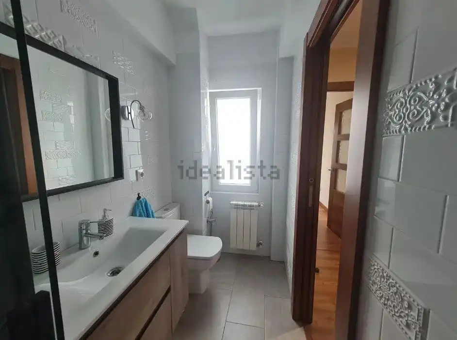 Badezimmer von Wohnung zum Verkauf in Torrelavega  mit Heizung