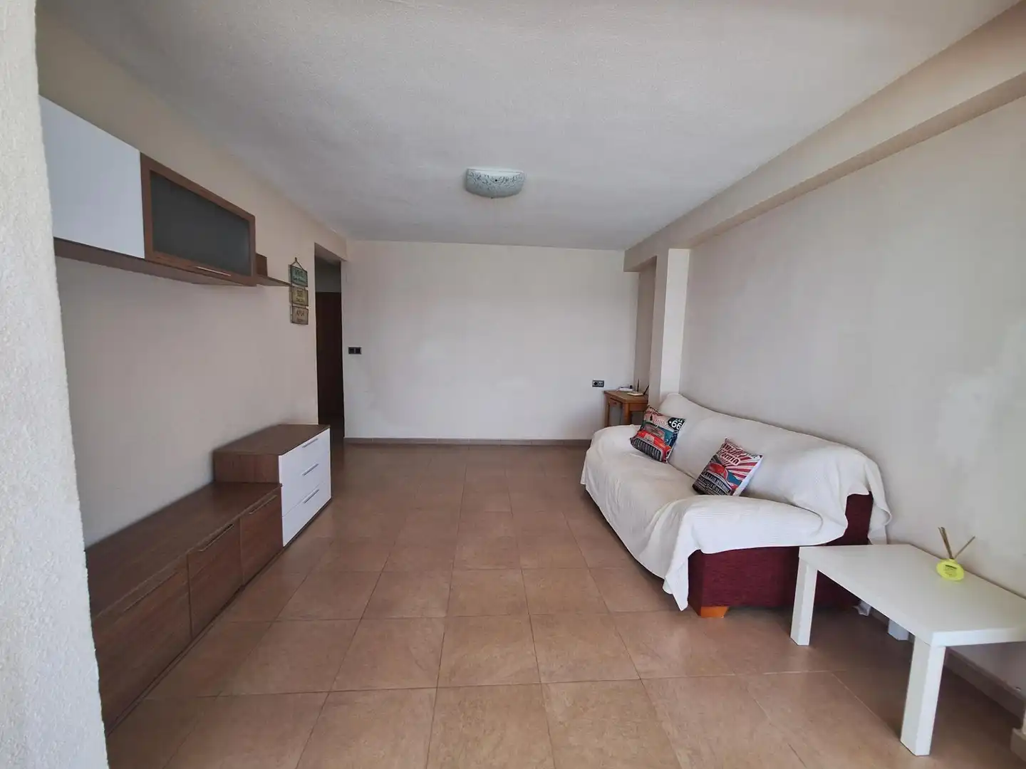 Sala de estar de Apartamento en venta en Tavernes de la Valldigna