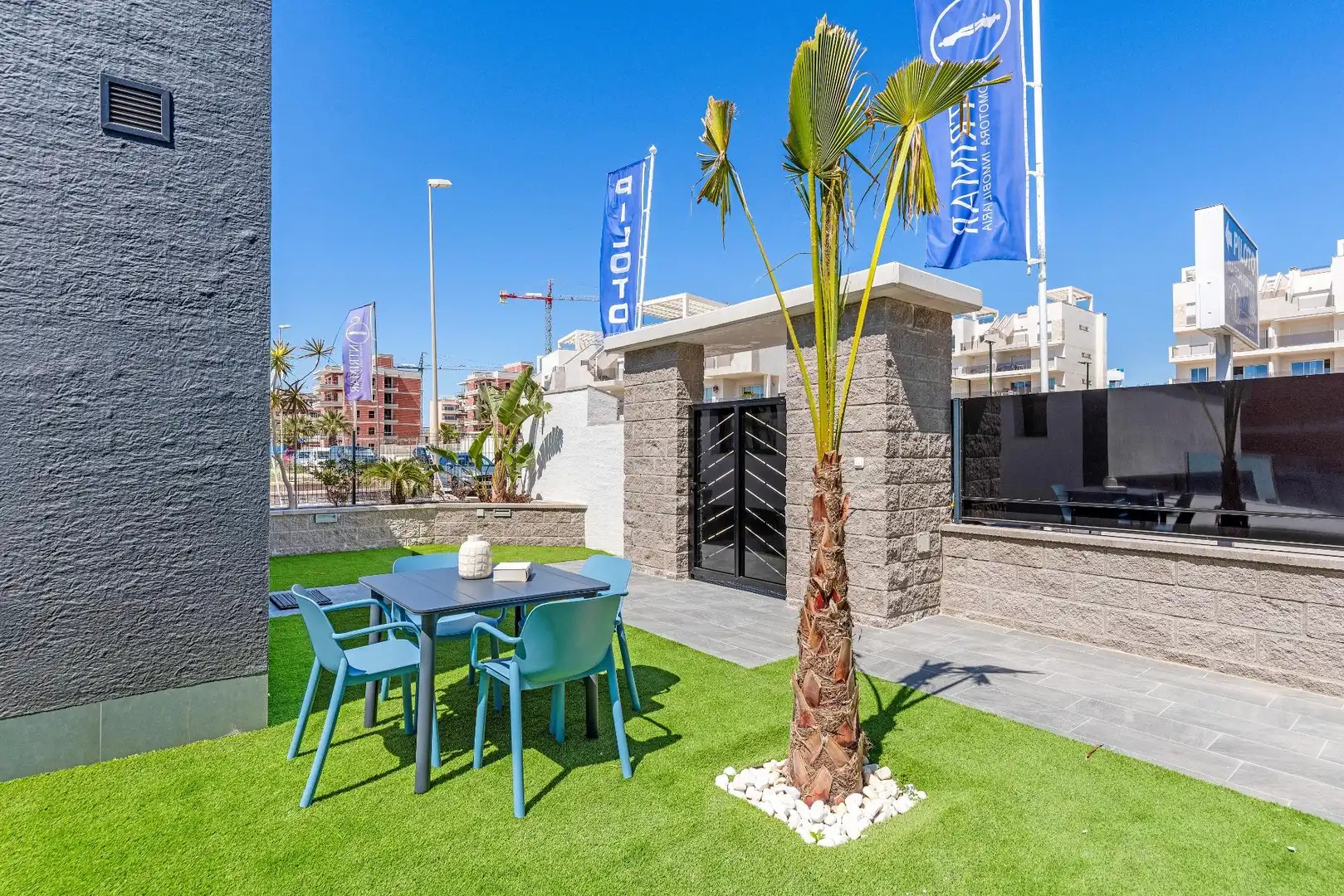 Terrace of Ground floor for sale in Guardamar del Segura  with Air Conditioner, Heating and Private garden