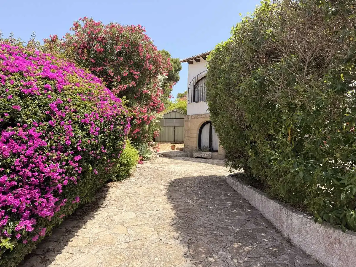 Vista exterior de Casa o xalet en venda en Jávea / Xàbia