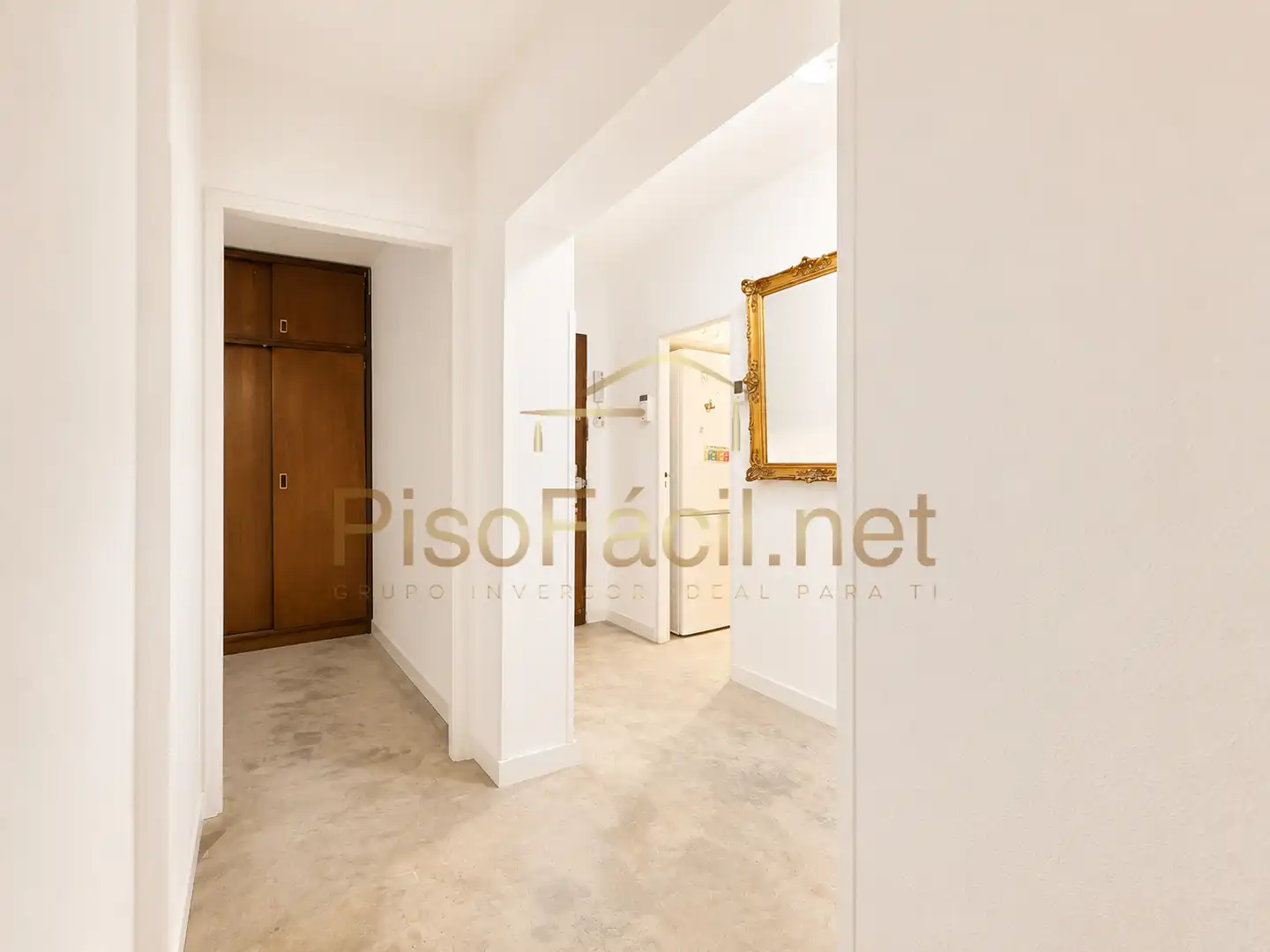 Piso en venta en Madrid con Calefacción, Terraza y Alarma