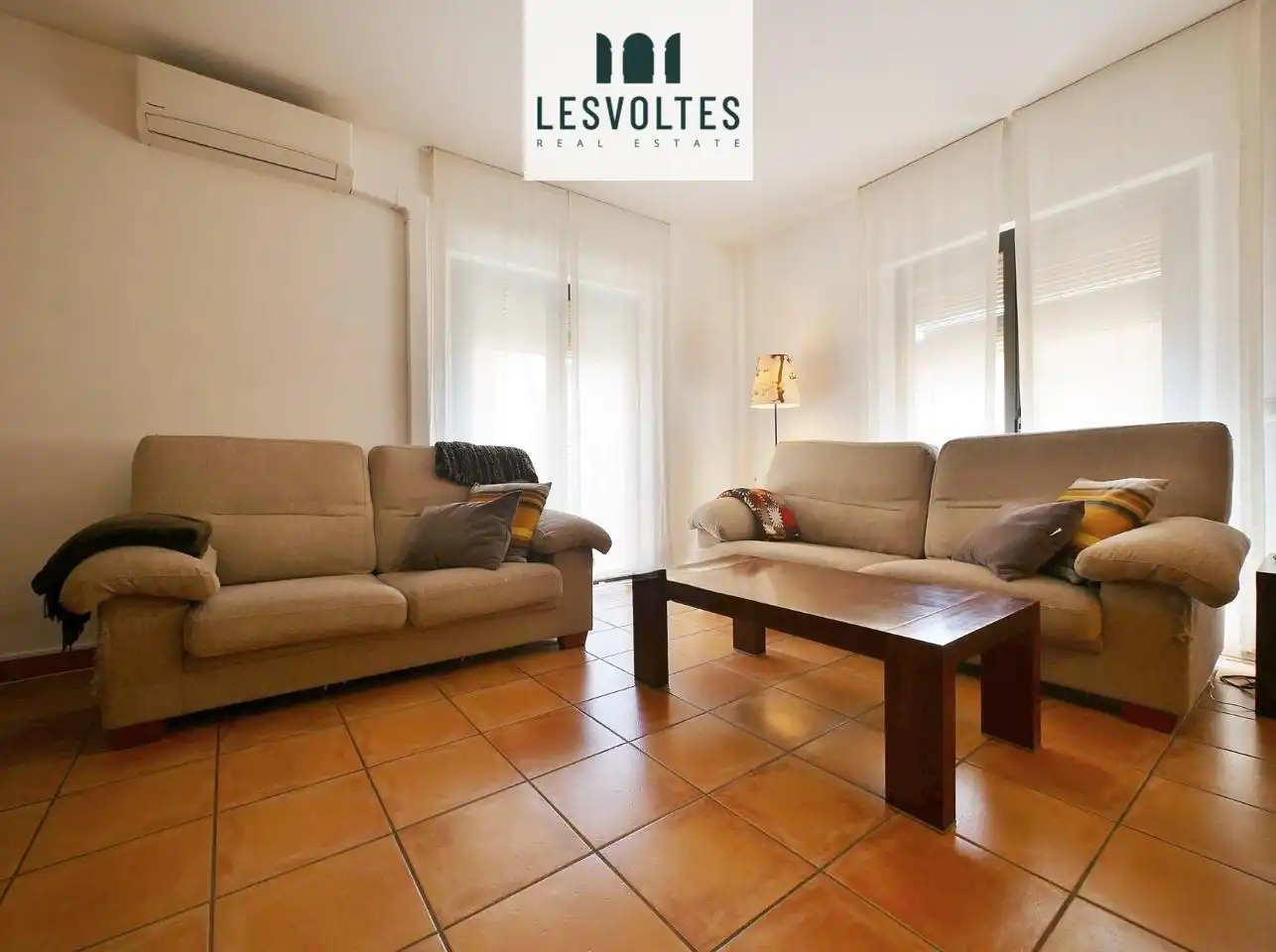 Sala de estar de Apartamento en venta en Palafrugell con Aire acondicionado y Calefacción