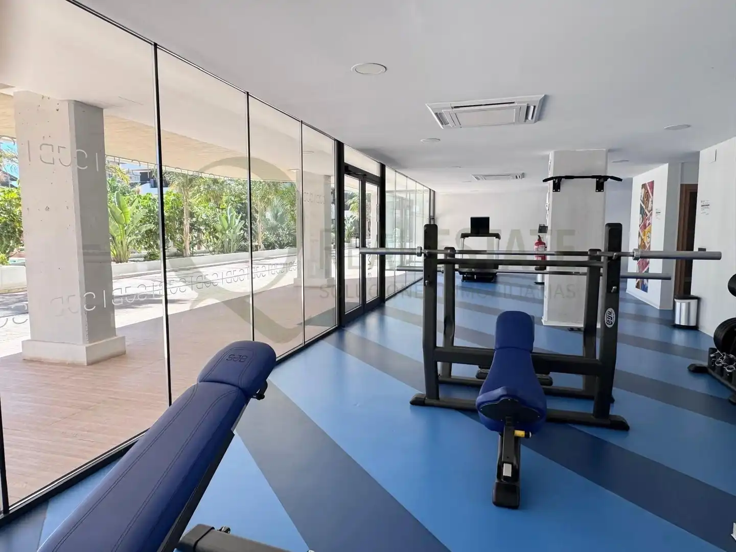 Ático con terraza en venta en Calle Calle Periodista Tirso Marín Sessé, imagen 35