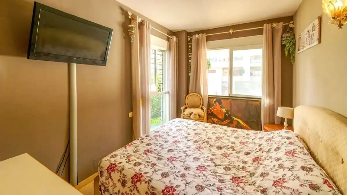 Bedroom of Flat for sale in San Pedro  with Air Conditioner, Private garden and Storage room