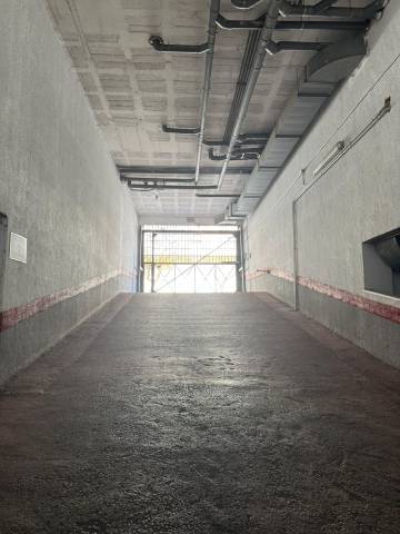 Garaje en Venta en  CARLOS CANO en El Tejar - Hacienda Bizcochero