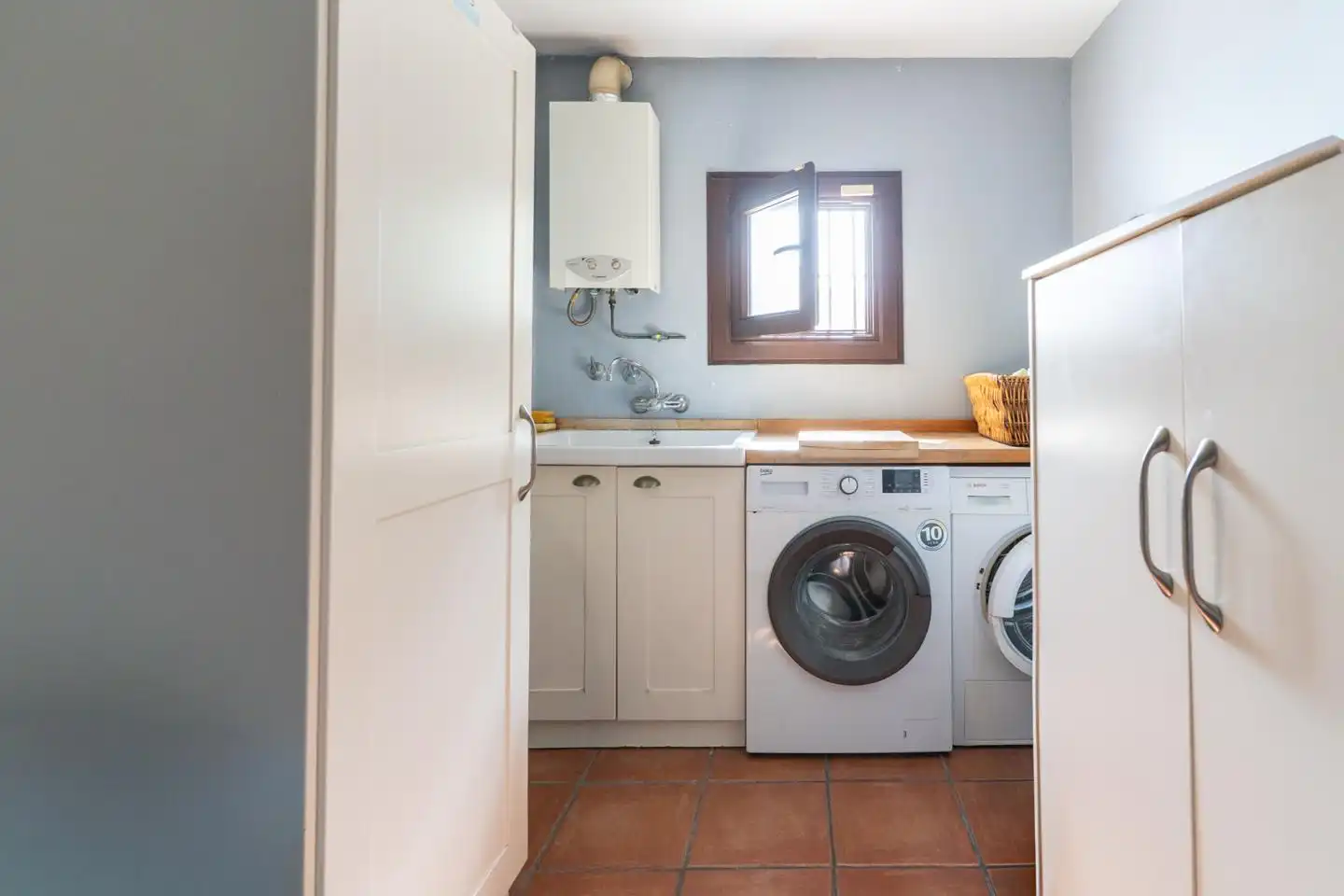 Cocina de Casa o chalet en venta en Santa Pola con Calefacción, Jardín privado y Parquet