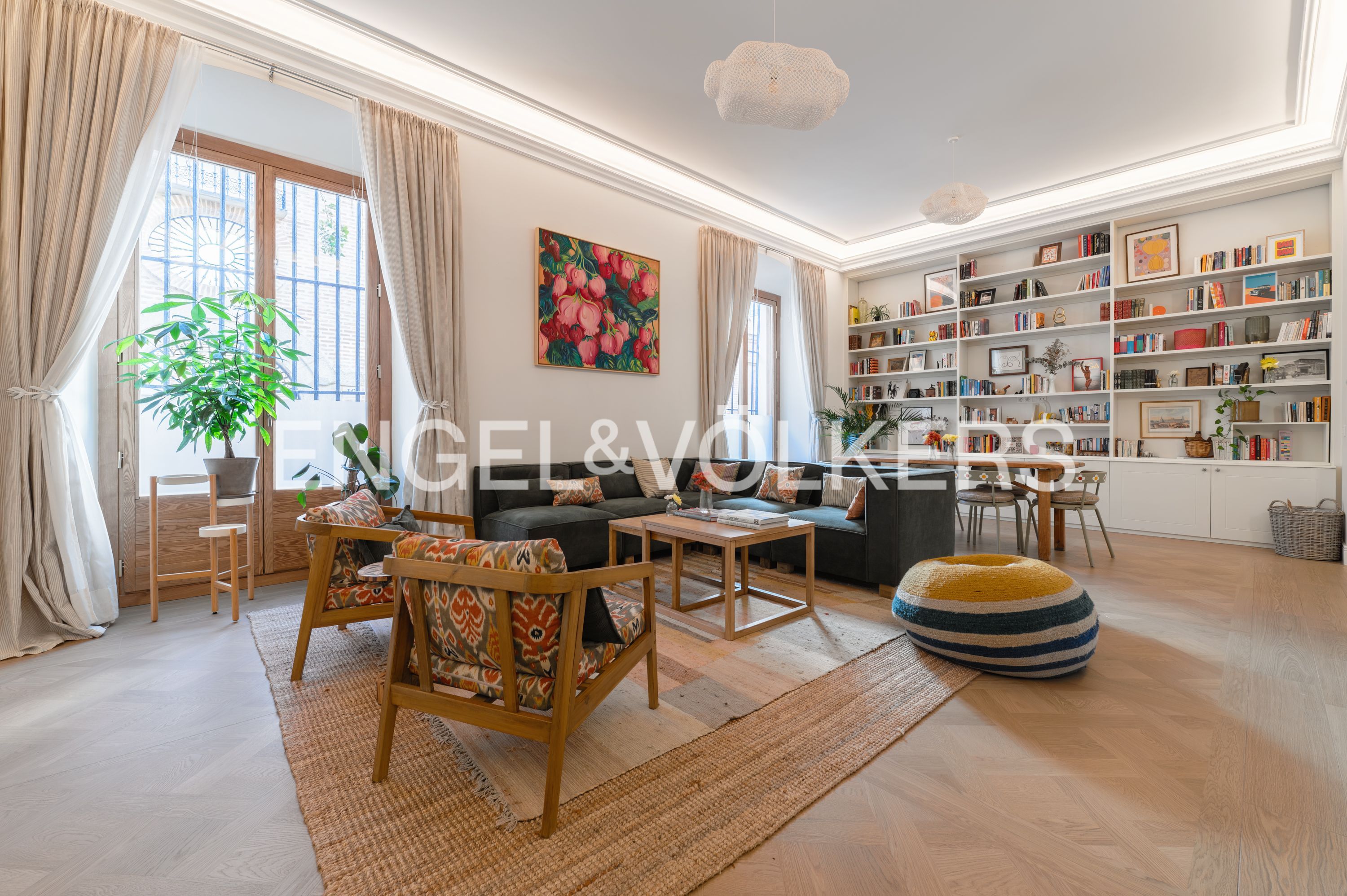 Sala d'estar de Apartament de lloguer en  Madrid Capital amb Aire condicionat, Calefacció i Terrassa