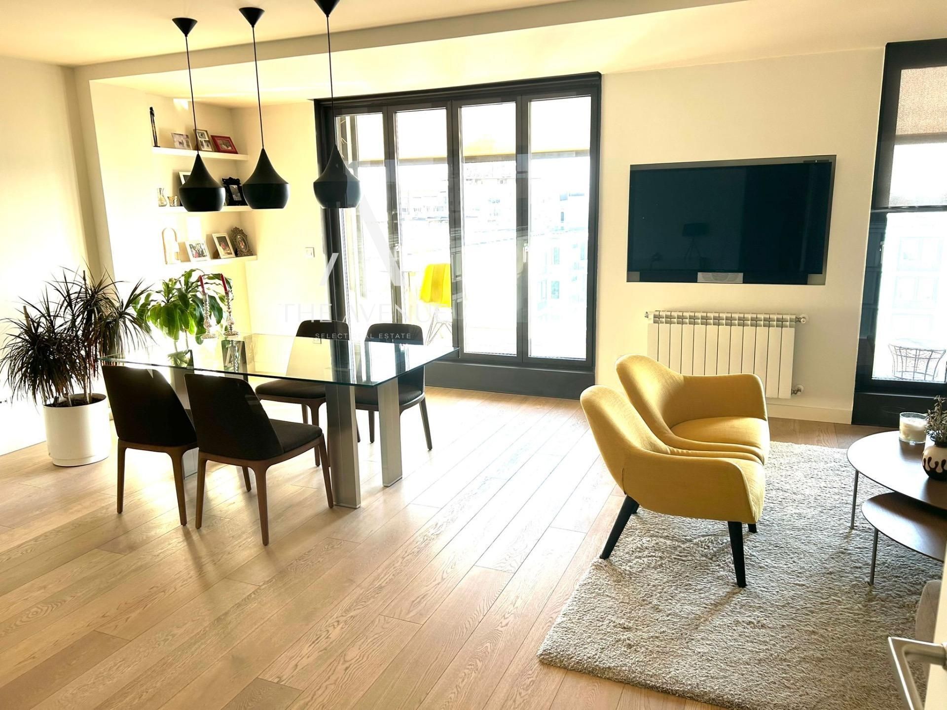 Sala de estar de Ático en venta en  Madrid Capital con Aire acondicionado, Calefacción y Terraza