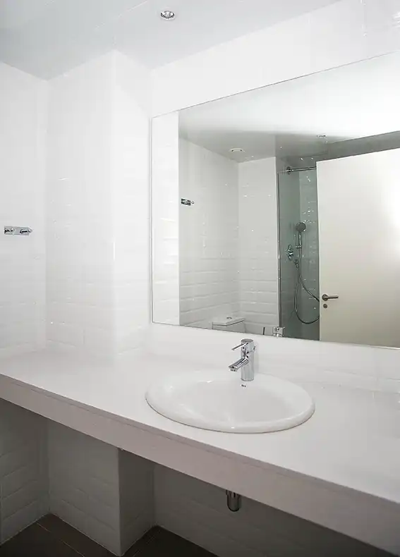 Bathroom of Flat for rent in Barcelona  with Terrace, Storage room and Oven
