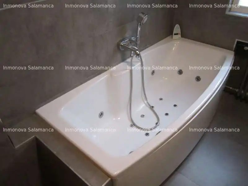 Flat with lift to rent in Garrido, imagen 6