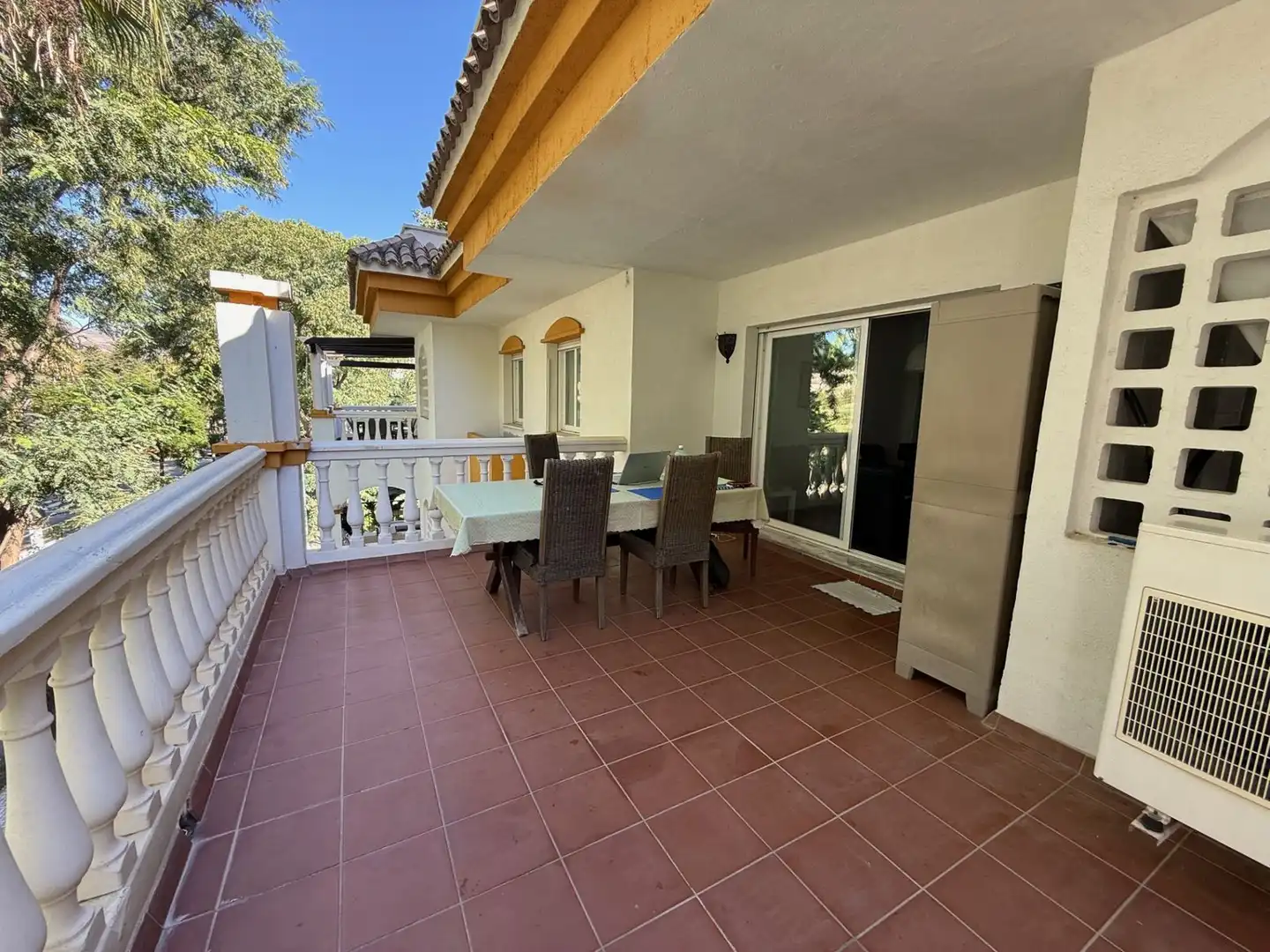 Terrassa de Pis en venda en Marbella amb Aire condicionat, Terrassa i Moblat