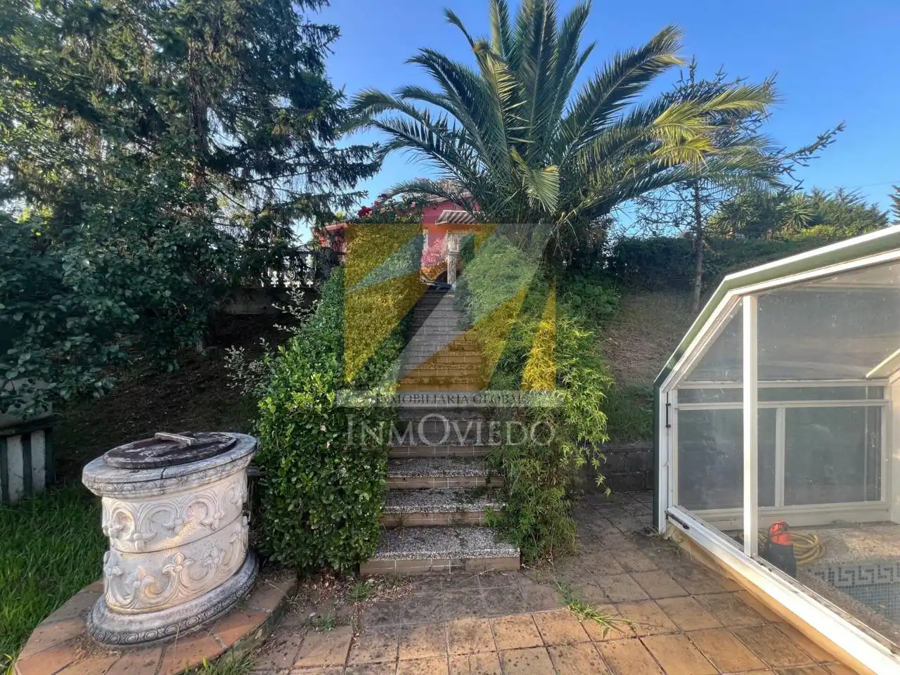 Jardí de Casa o xalet en venda en Carreño amb Calefacció, Jardí privat i Parquet