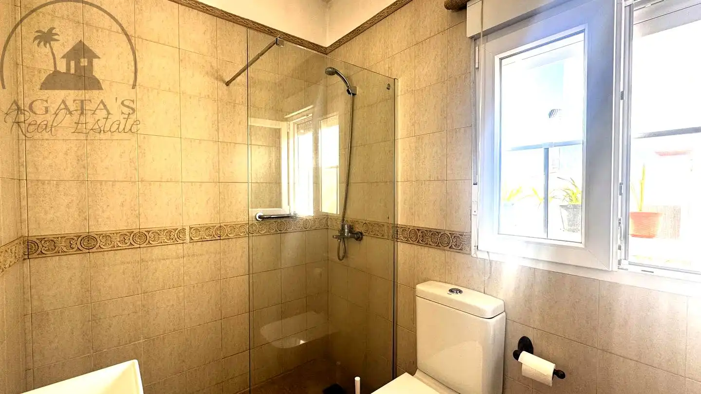 Bany de Casa o xalet en venda en La Guancha amb Jardí privat i Moblat