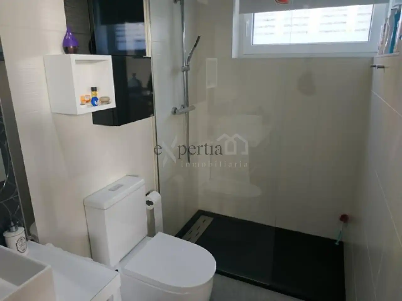 Houses for sale in Cea
